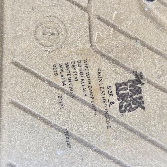 Mukluks Size 8 Mixed Zebra Print Slip On Sandals Faux Leather Animal Print NWOT - Picture 9 of 11